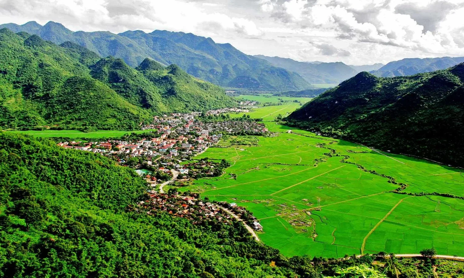 mai chau pu luong tour vela vietnam travel