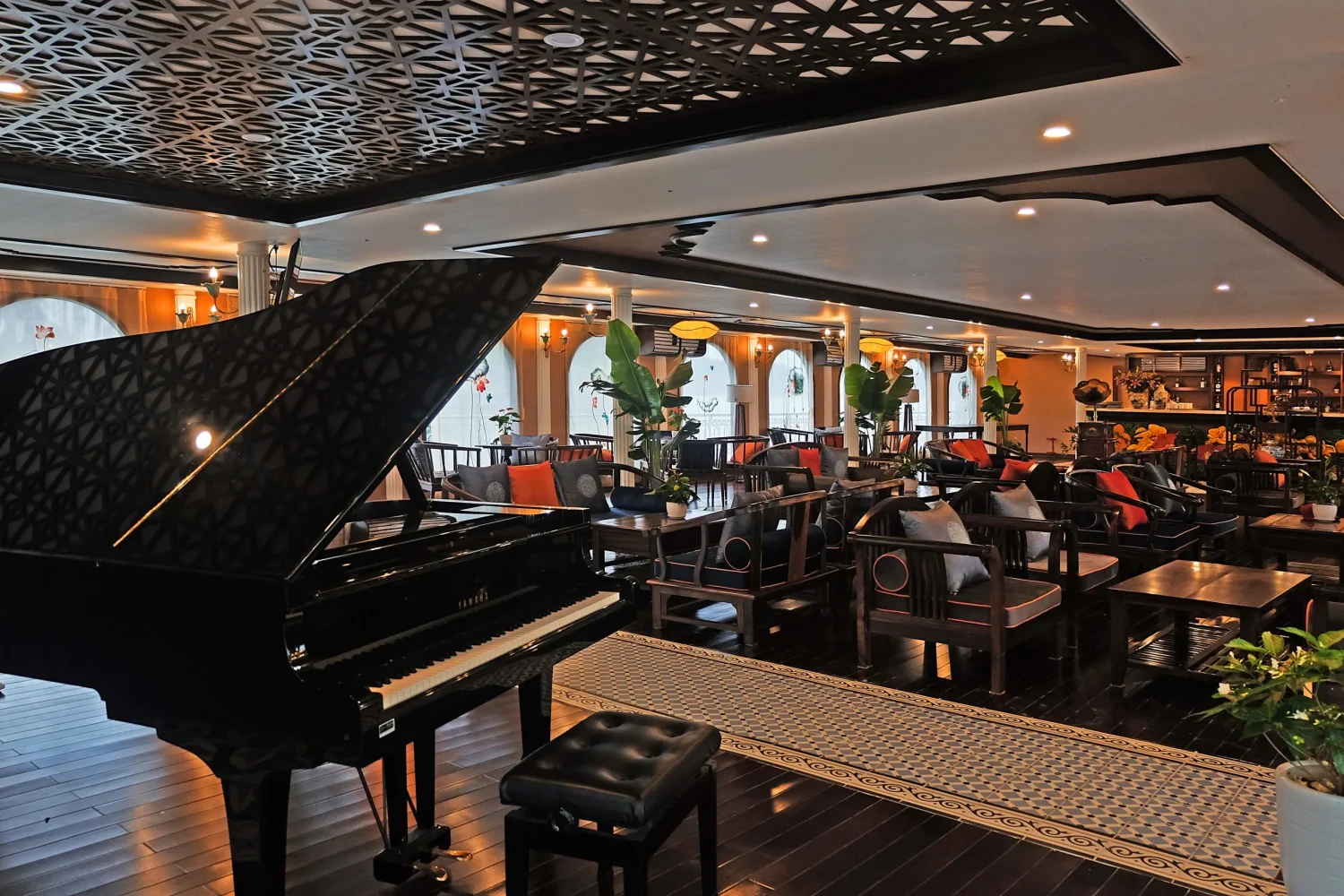 indochine cruise best luxury lan ha bay cruise Vela Vietnam Travel