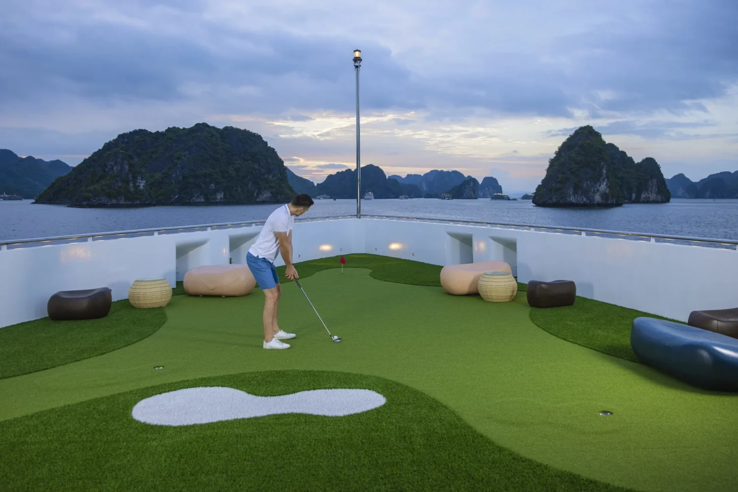halong bay cruise 3 days 2 nights Vela Vietnam Travel