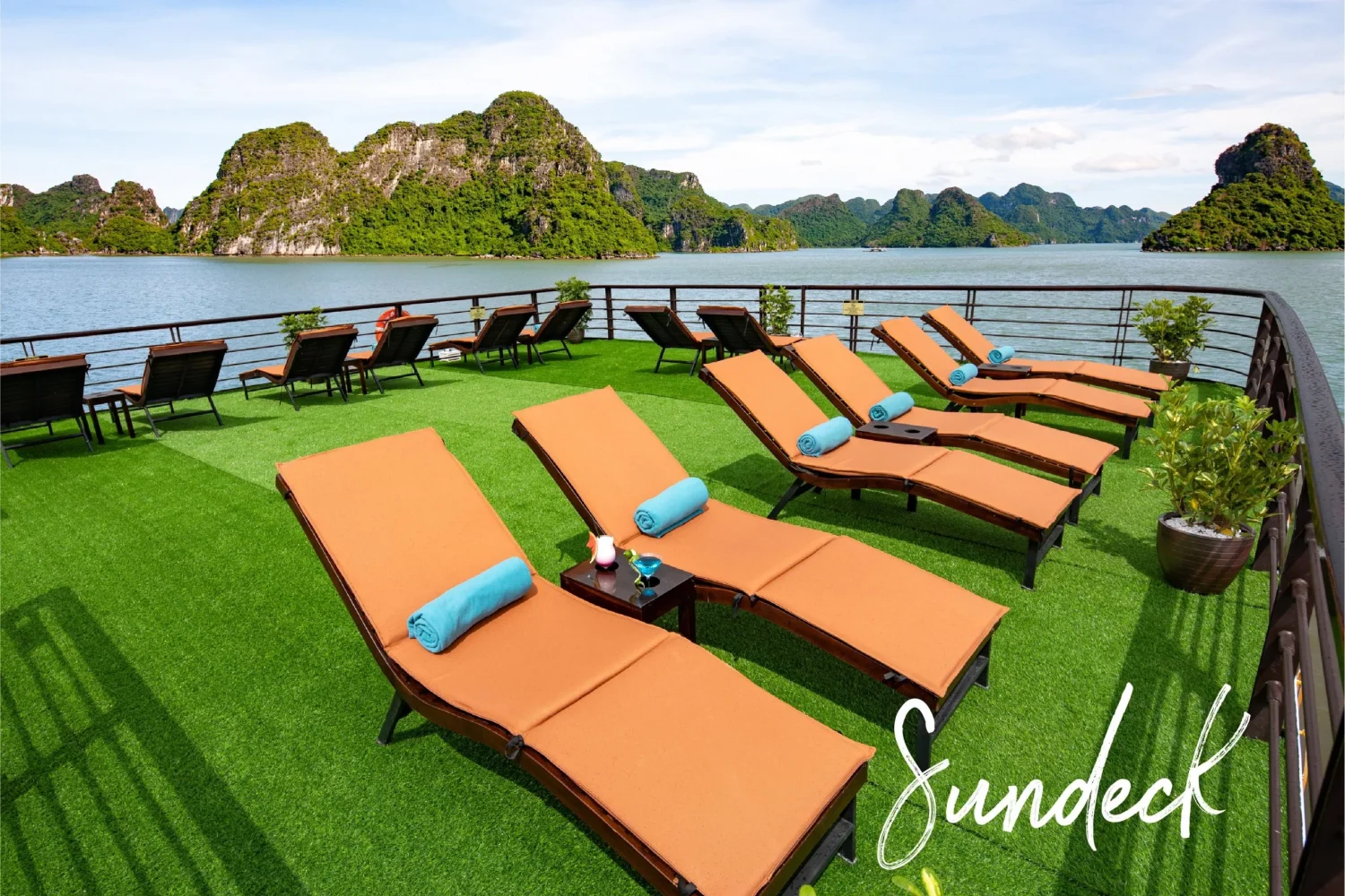 3 day 2 night lan ha bay cruise vela vietnam travel