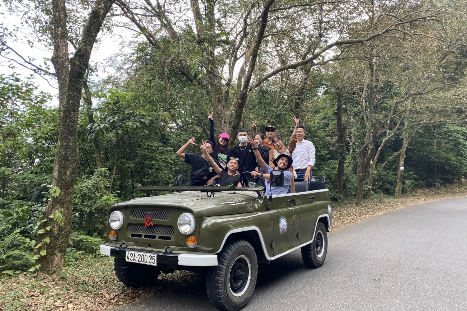 Ba Vi mountain jeep tour vela vietnam travel