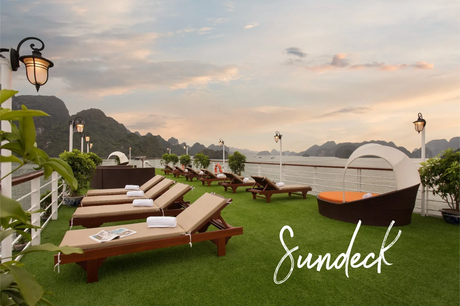 best luxury lan ha bay cruise Vela Vietnam Travel