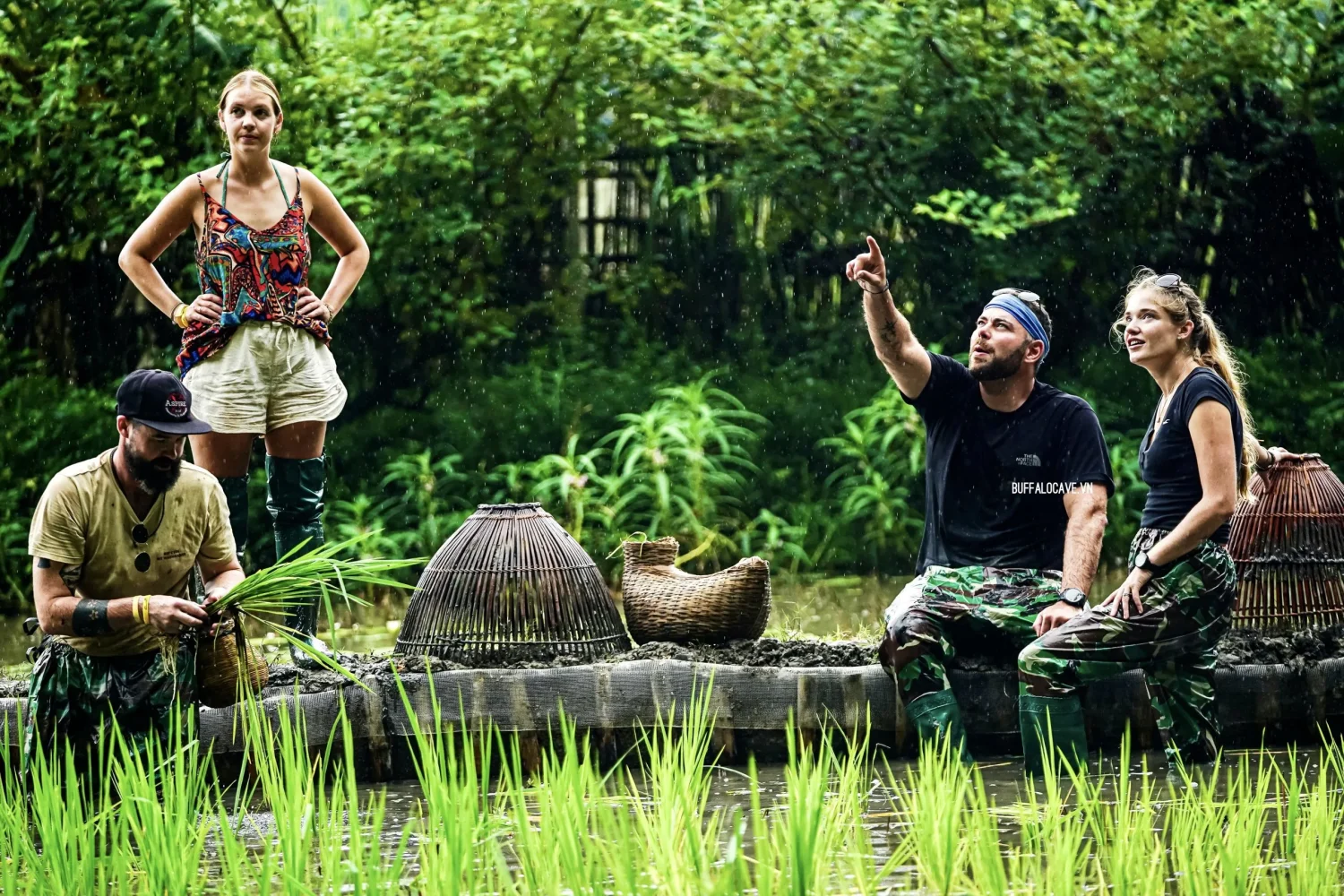 Ninh Binh Buffalo Cave Tour Vela Vietnam Travel