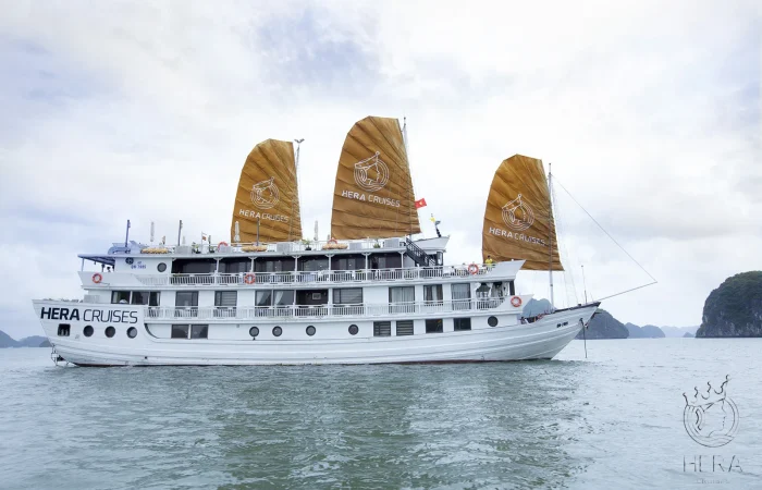 Hera Grand Luxury Cruise Vela Vietnam Travel