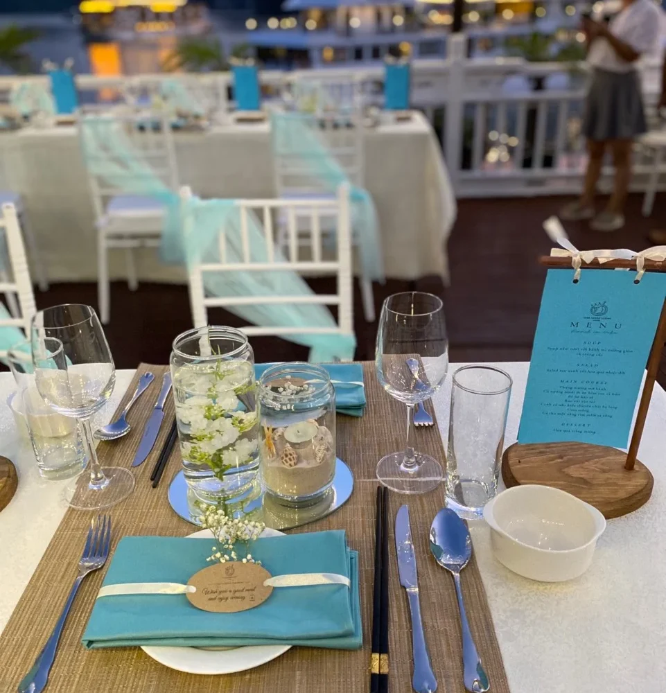 Hera Classic Boutique Cruise Vela Vietnam Travel