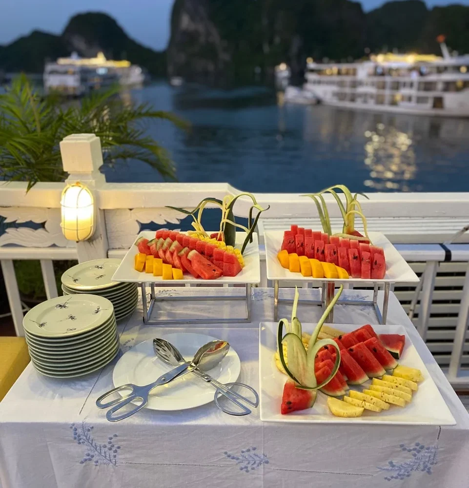 Hera Classic Boutique Cruise Vela Vietnam Travel